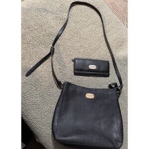 Michael Kors Crossbody Leather Black Travel Purse W/ Matching Wallet *preloved*